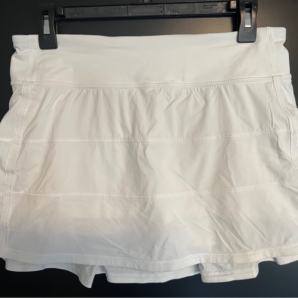 White Athletic Skort - Lululemon- size 8 tall - Picture 2 of 7
